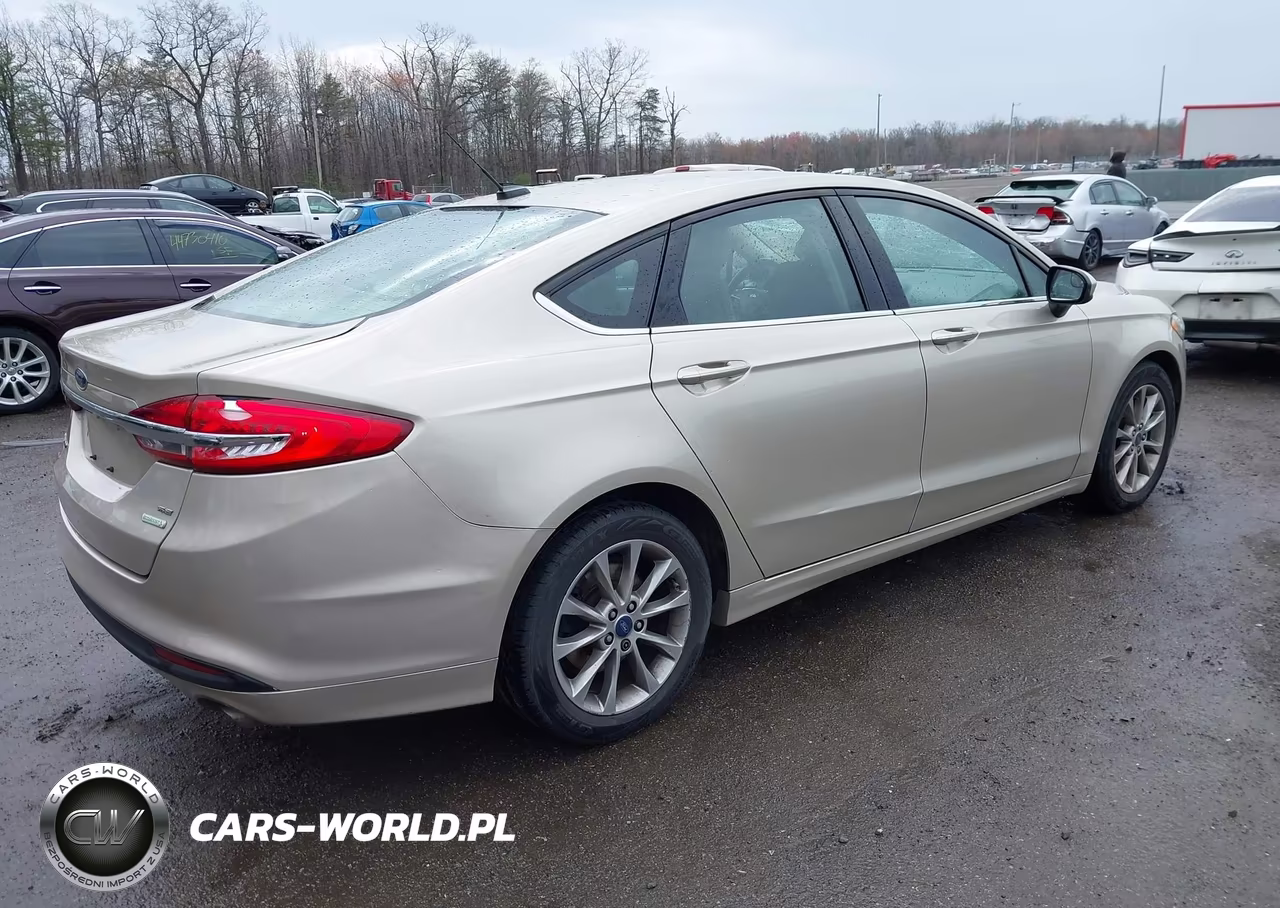 2017 Ford Fusion Se VIN:3FA6P0HD0HR362652 - 4