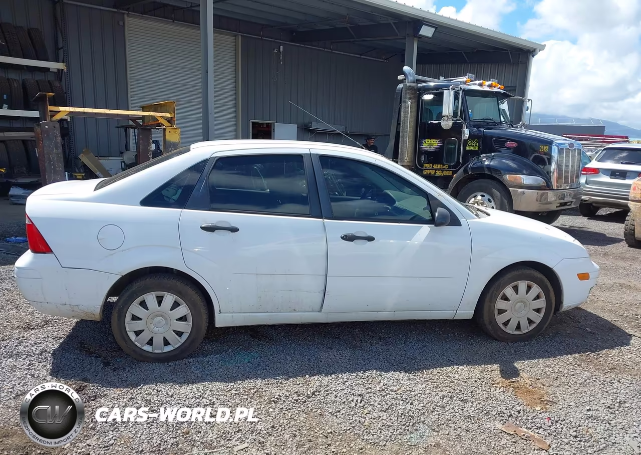 2005 Ford Focus Zx4 VIN:1FAFP34N95W160143 - 13
