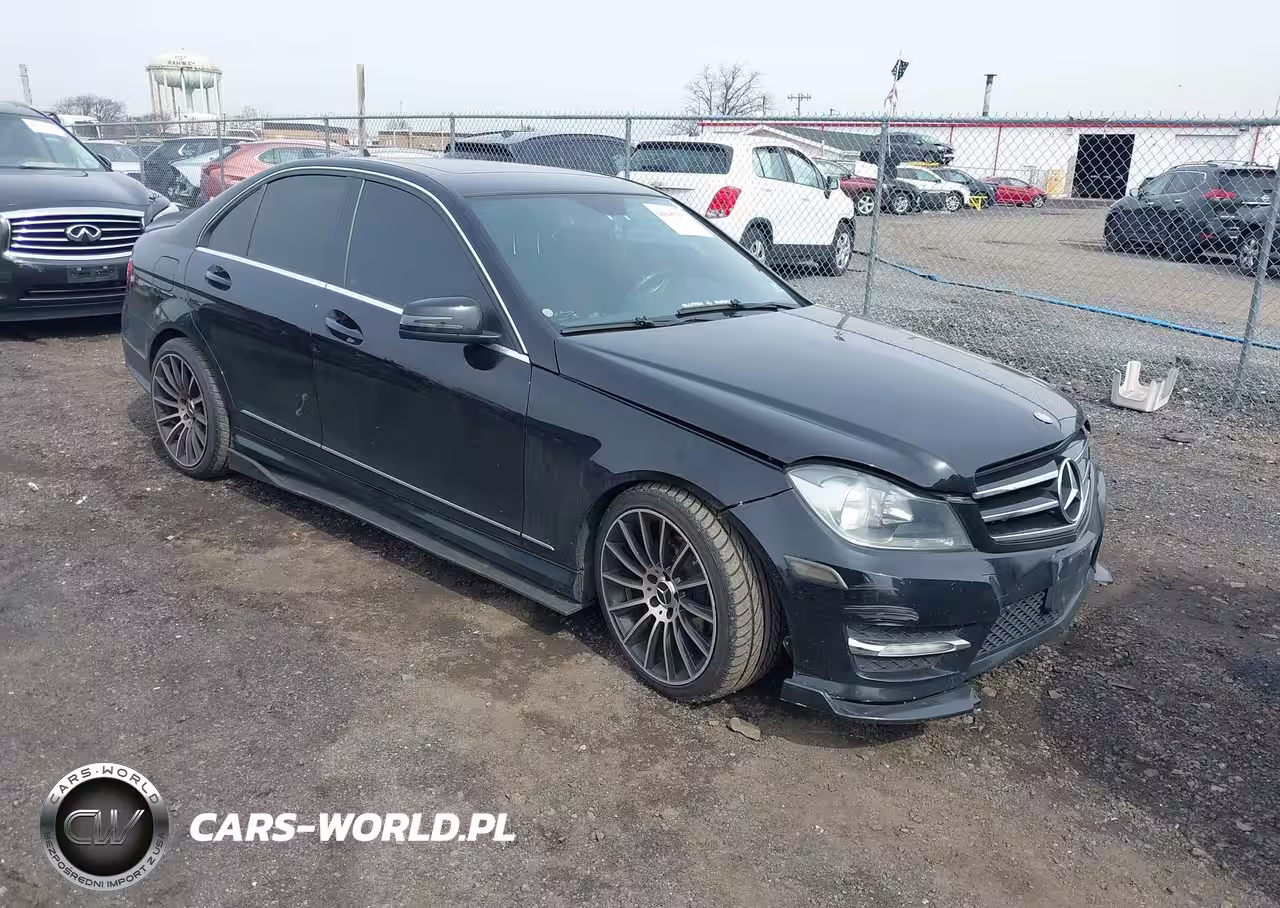 2012 Mercedes-Benz C 300 Sport 4Matic