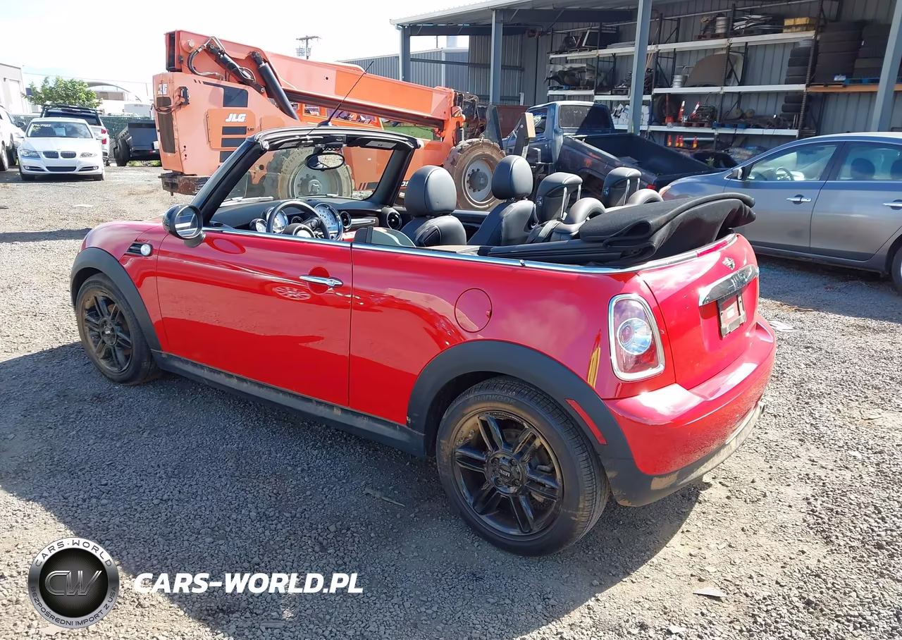 2013 Mini Convertible Cooper VIN:WMWZN3C50DT568672 - 3