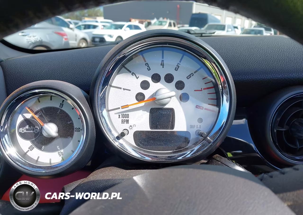 2013 Mini Convertible Cooper VIN:WMWZN3C50DT568672 - 7
