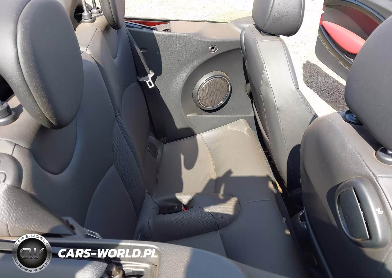 2013 Mini Convertible Cooper VIN:WMWZN3C50DT568672 - 8