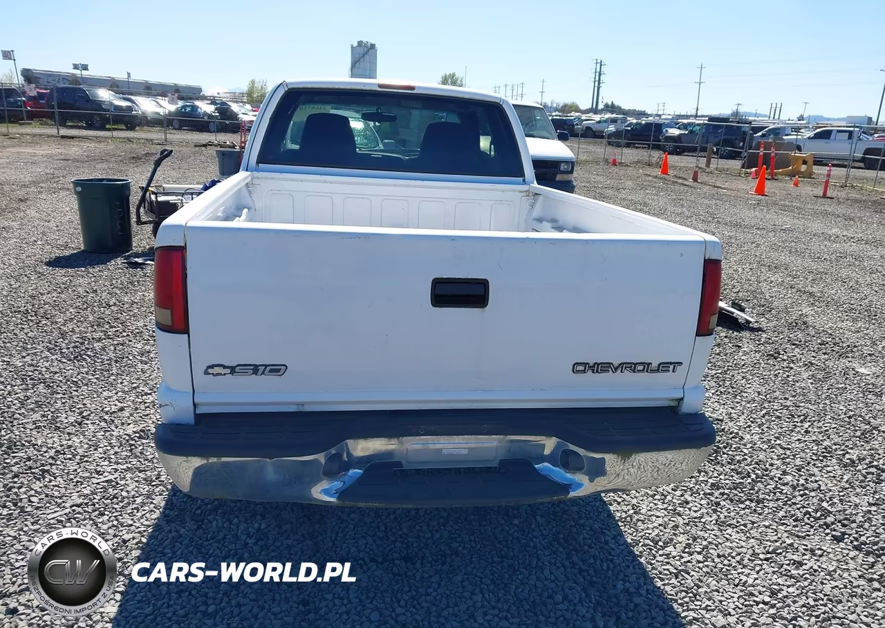 2003 Chevrolet S-10 Ls VIN:1GCDT19X938124191 - 17