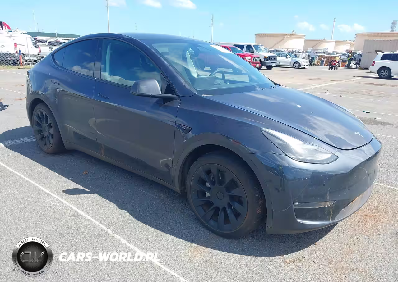 2024 Tesla Model Y Long Range Dual Motor All-Wheel Drive – zdjęcie 1 z 16