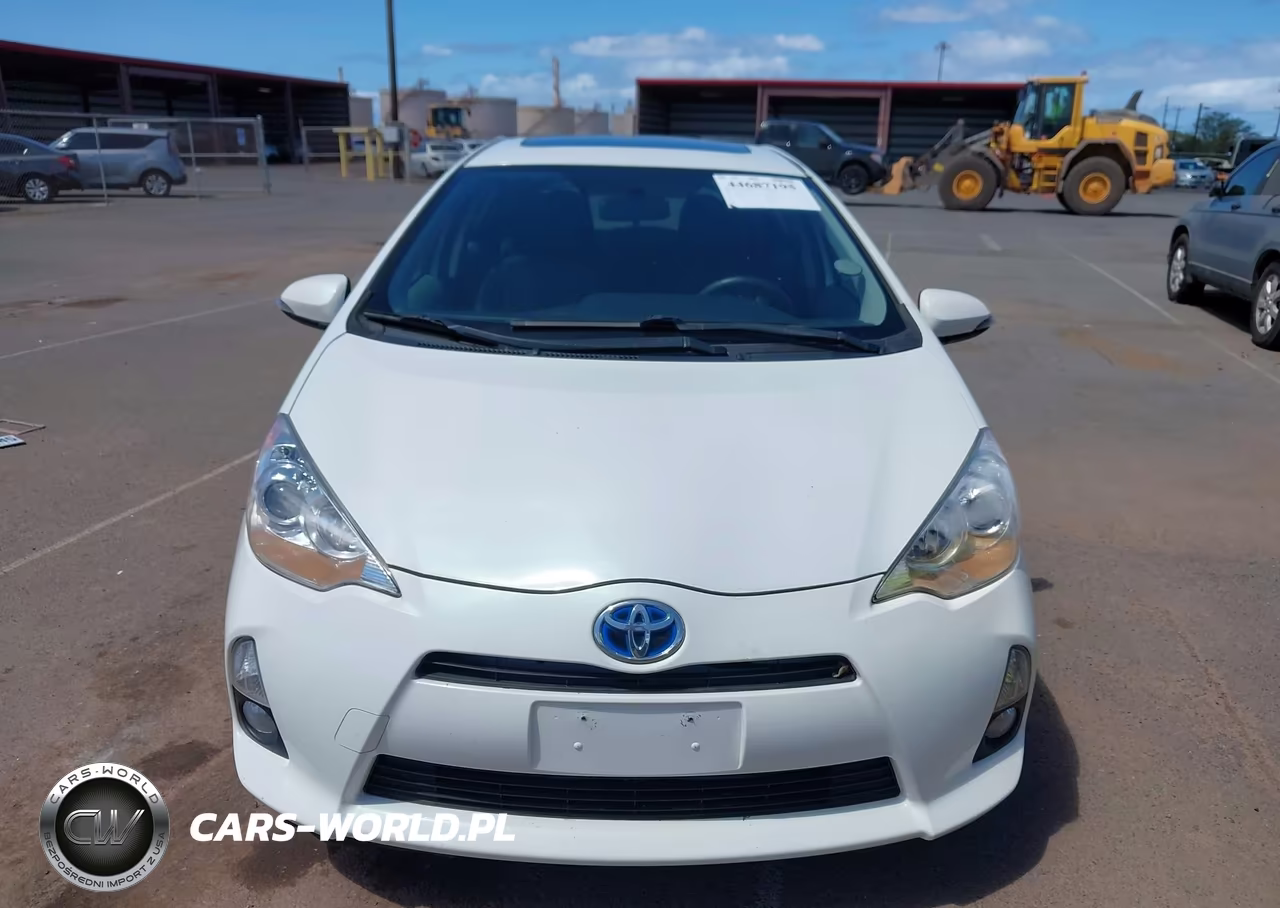 2012 Toyota Prius C Four VIN:JTDKDTB39C1031414 - 6