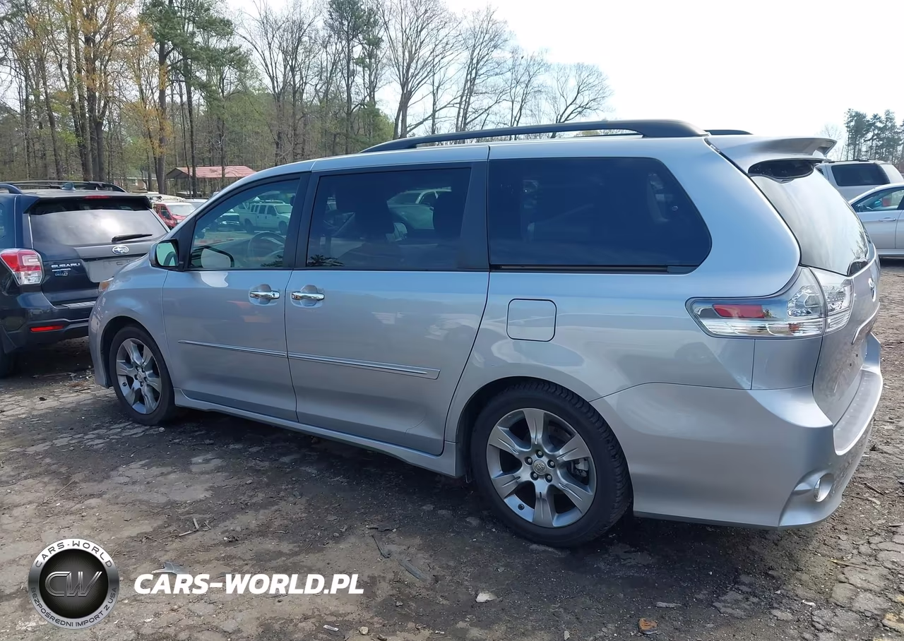 2014 Toyota Sienna Se 8 Passenger VIN:5TDXK3DC6ES419246 - 14