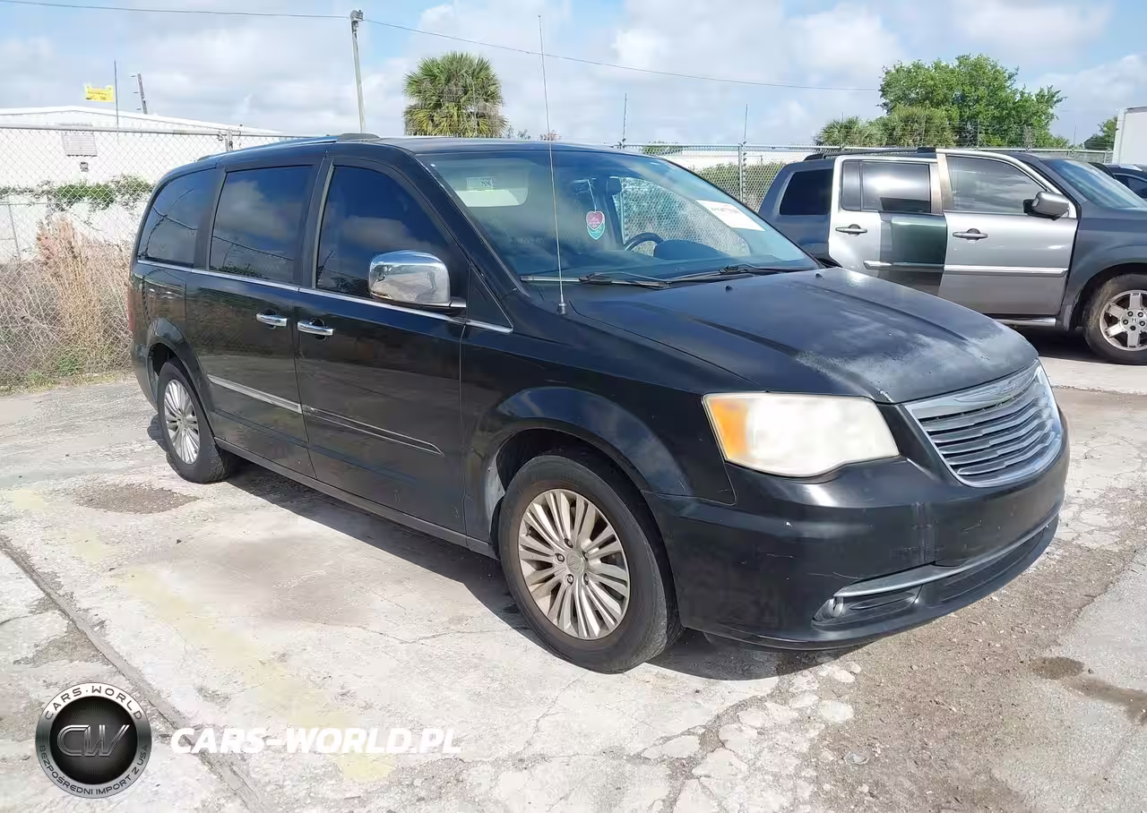 2012 Chrysler Town & Country Limited