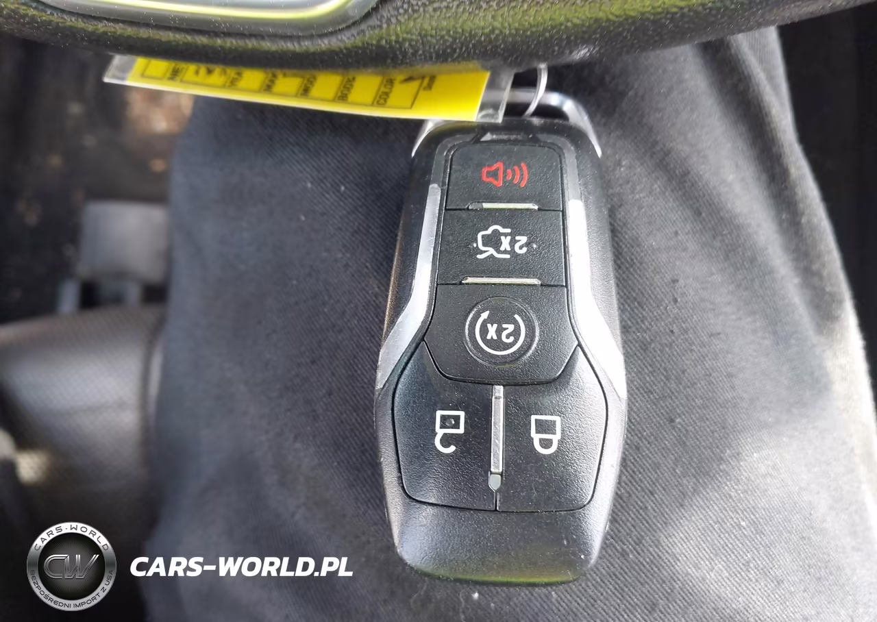 2013 Ford Fusion Titanium VIN:3FA6P0K9XDR383488 - 11