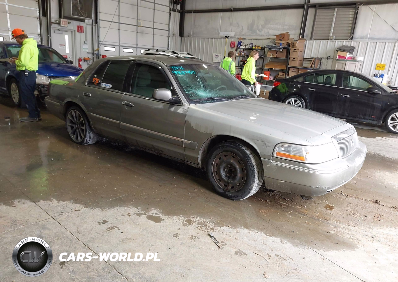 2003 Mercury Grand Marquis Gs