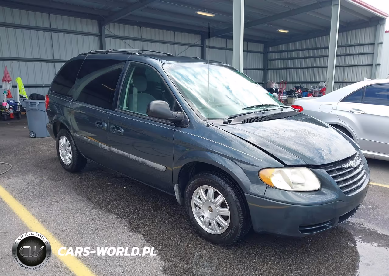 2007 Chrysler Town & Country