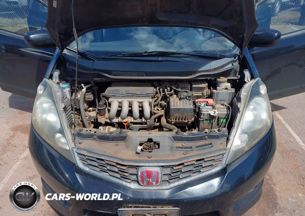 2012 Honda Fit Sport VIN:JHMGE8H56CC013089 - 10