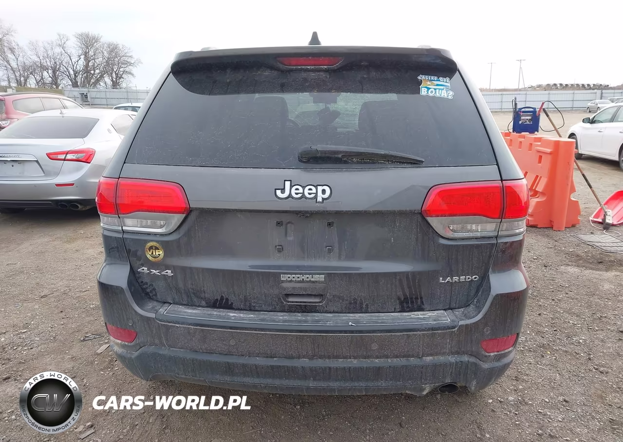 2016 Jeep Grand Cherokee Laredo VIN:1C4RJFAG3GC447742 - 15