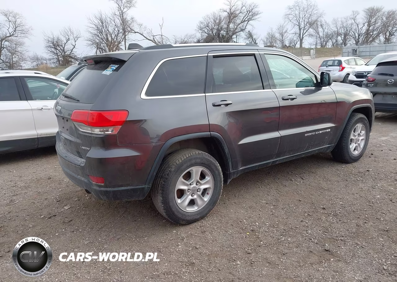 2016 Jeep Grand Cherokee Laredo VIN:1C4RJFAG3GC447742 - 4