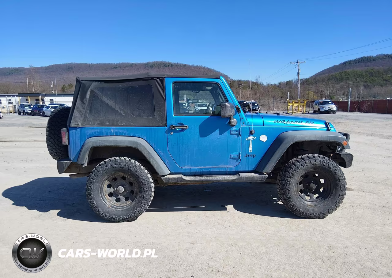 2010 Jeep Wrangler Sport VIN:1J4AA2D13AL230951 - 13