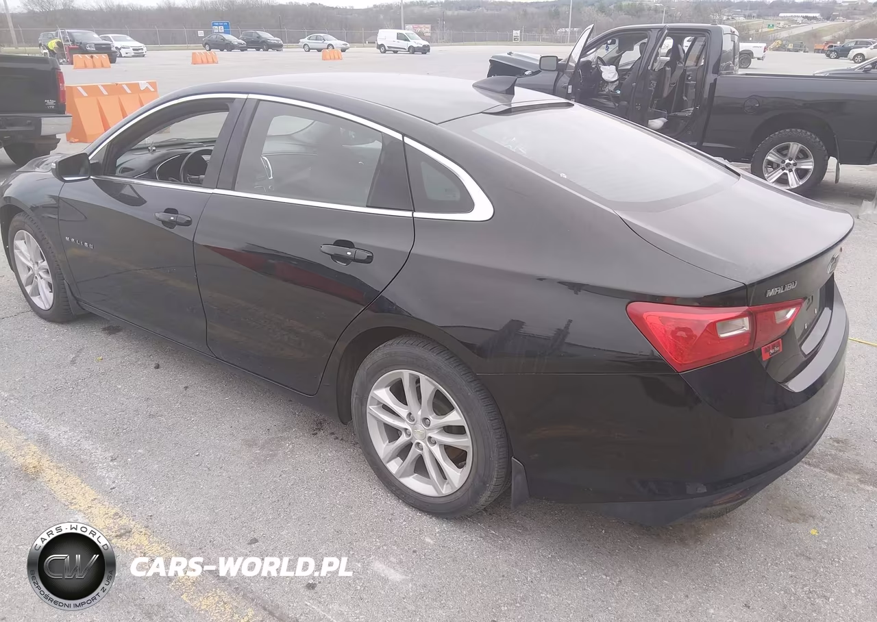 2017 Chevrolet Malibu 1Lt VIN:1G1ZE5ST8HF195912 - 3