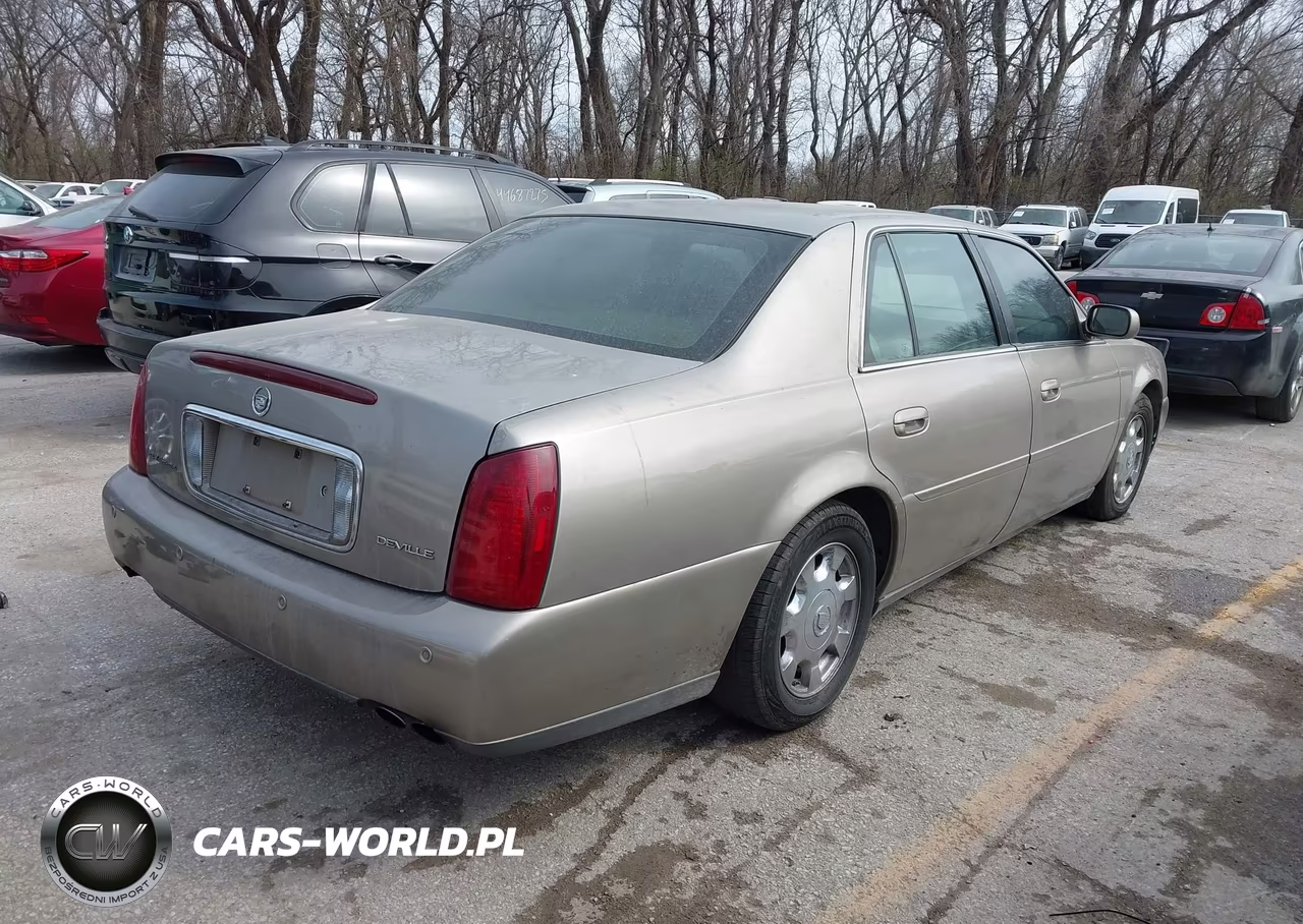 2002 Cadillac Deville Standard VIN:1G6KD54YX2U305790 - 4