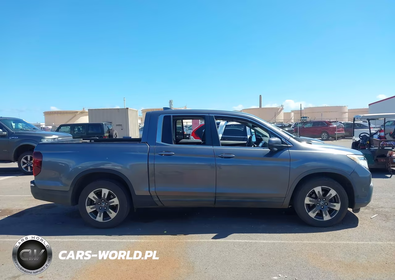 2017 Honda Ridgeline Rtl-T VIN:5FPYK2F65HB003498 - 13