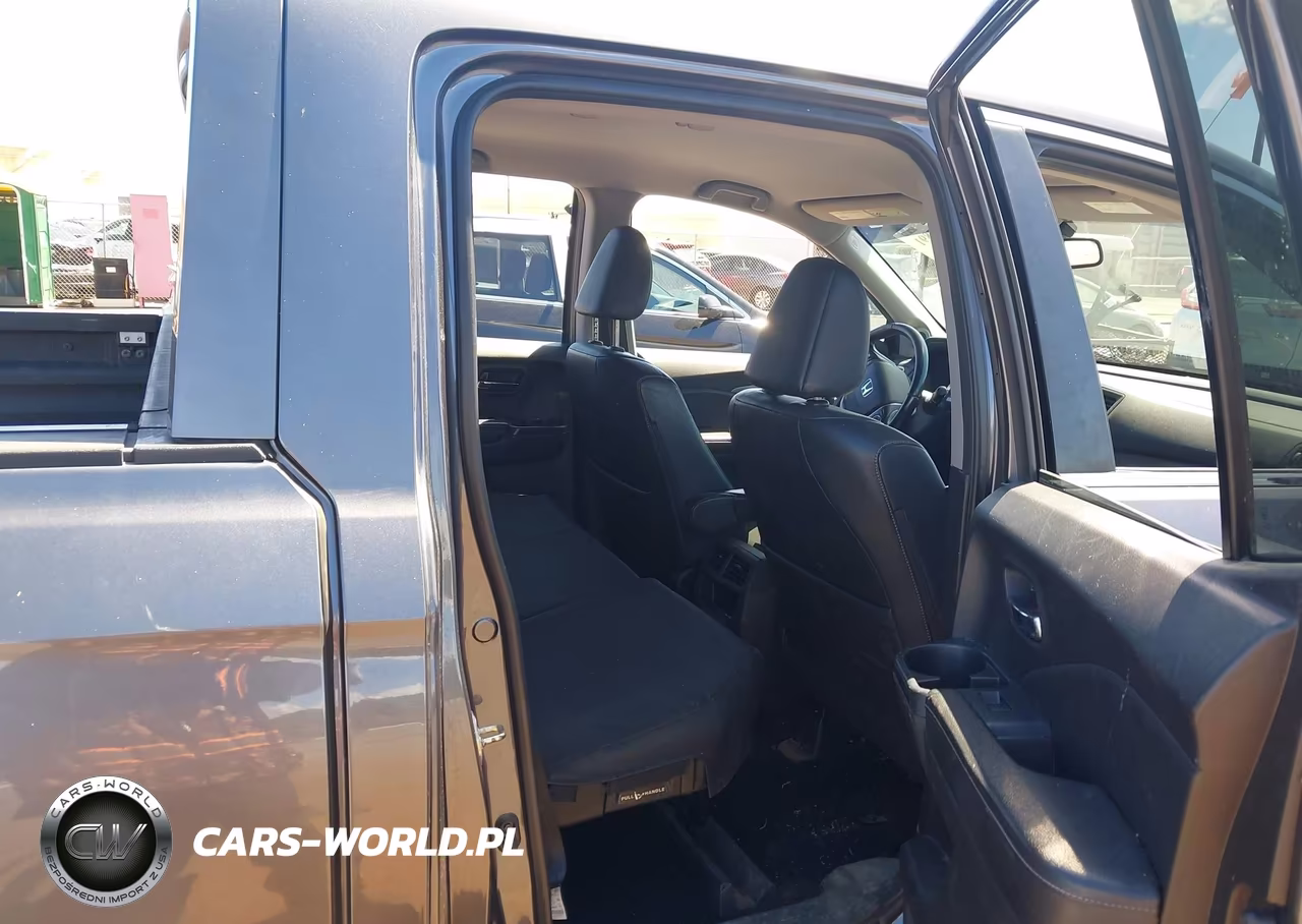 2017 Honda Ridgeline Rtl-T VIN:5FPYK2F65HB003498 - 8