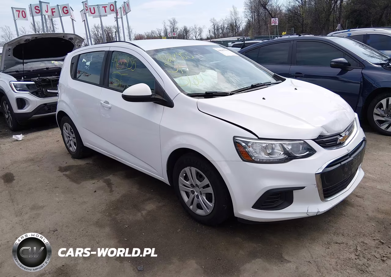 2020 Chevrolet Sonic Fwd 1Fl 5-Door – zdjęcie 1 z 16