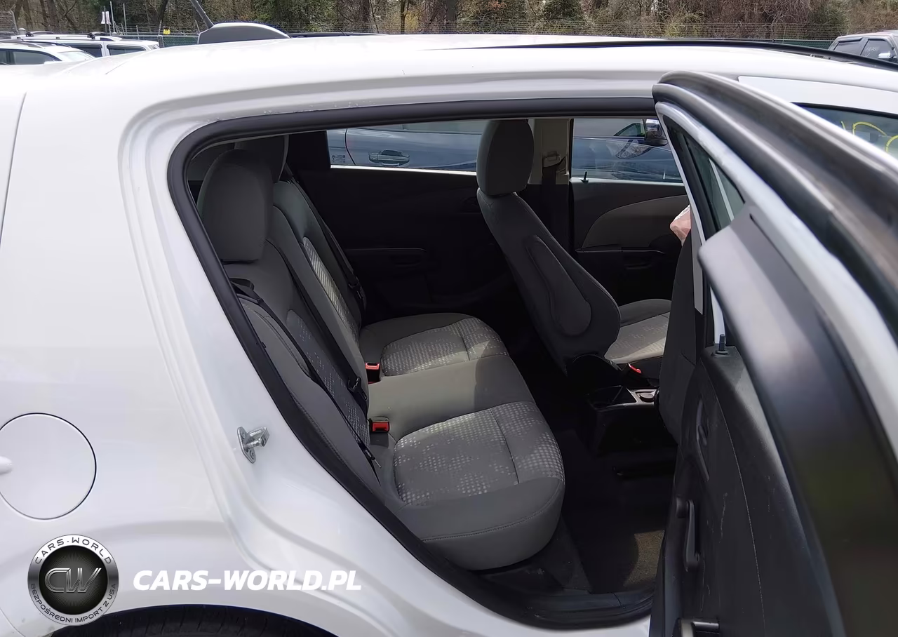 2020 Chevrolet Sonic Fwd 1Fl 5-Door VIN:1G1JG6SB3L4115358 - 8