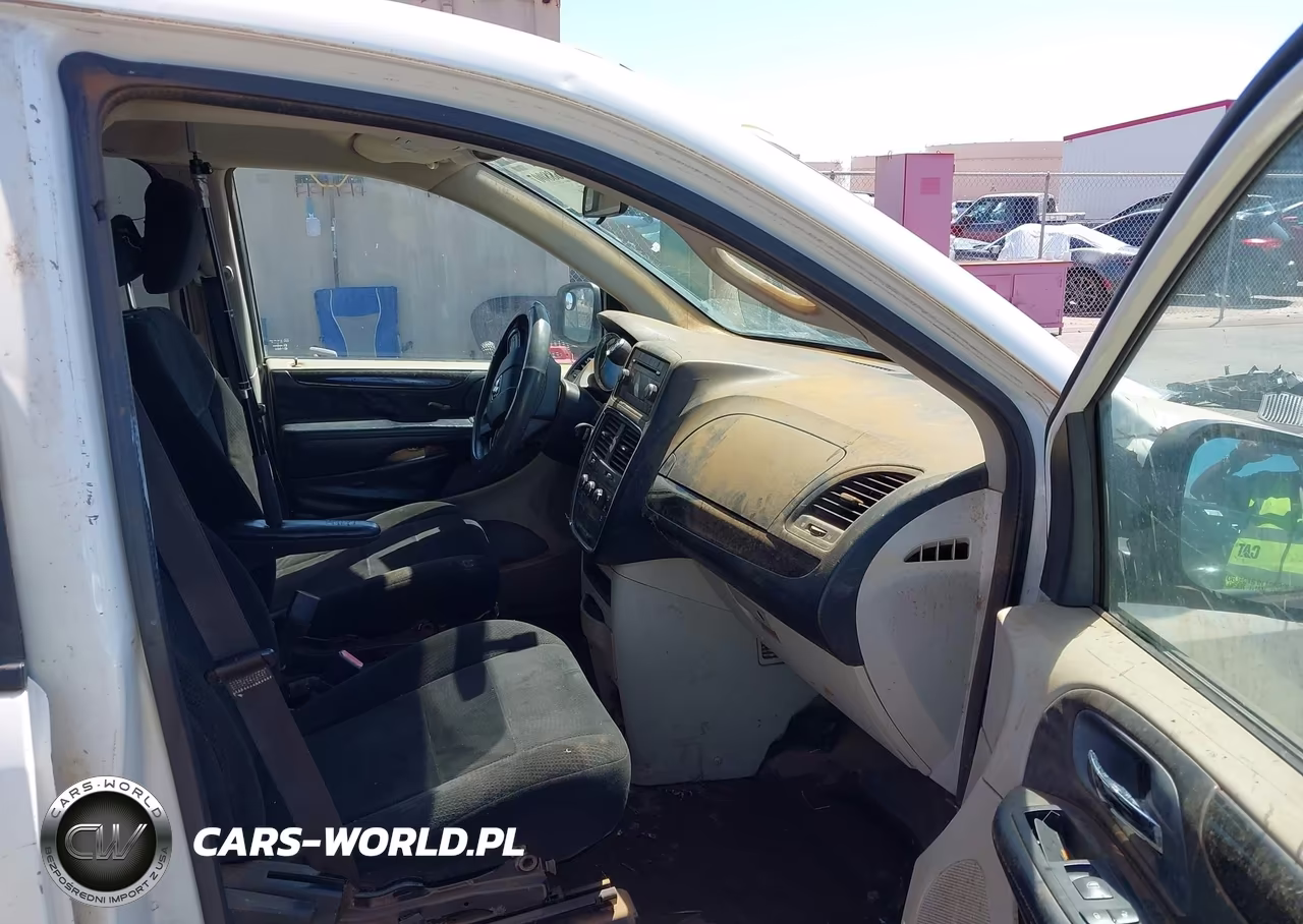 2013 Ram Cargo Tradesman VIN:2C4JRGAG3DR533440 - 5