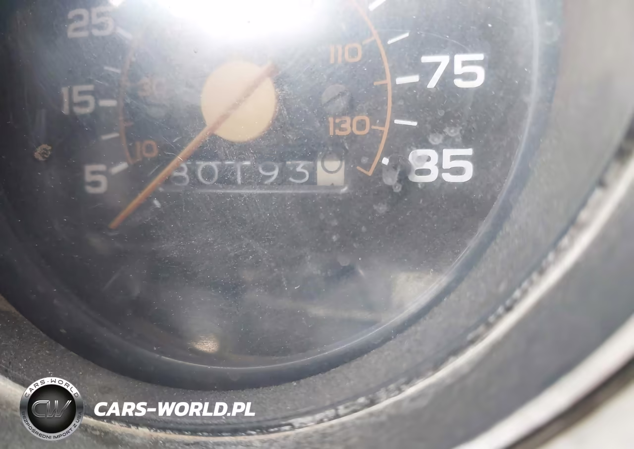 1981 Chevrolet C10 VIN:1GCEC14H2BS185372 - 15