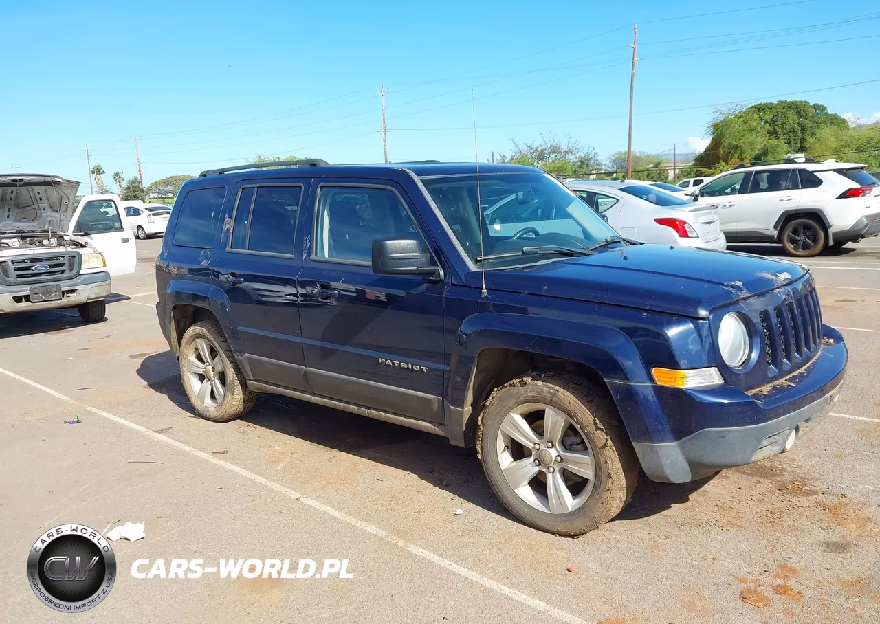 2016 Jeep Patriot Latitude – zdjęcie 1 z 16