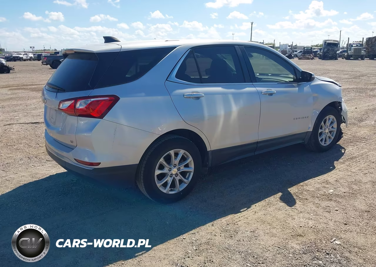 2018 Chevrolet Equinox Lt VIN:3GNAXJEV1JS586512 - 4