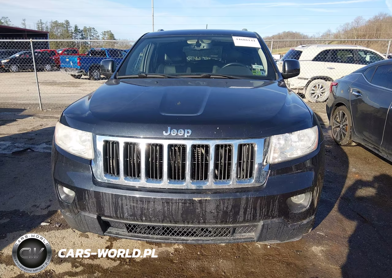 2012 Jeep Grand Cherokee Laredo VIN:1C4RJFAG8CC208567 - 13