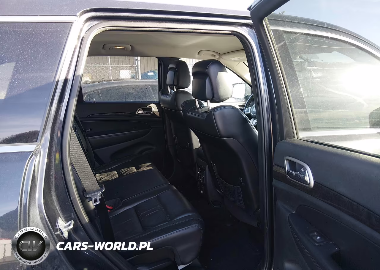 2012 Jeep Grand Cherokee Laredo VIN:1C4RJFAG8CC208567 - 8