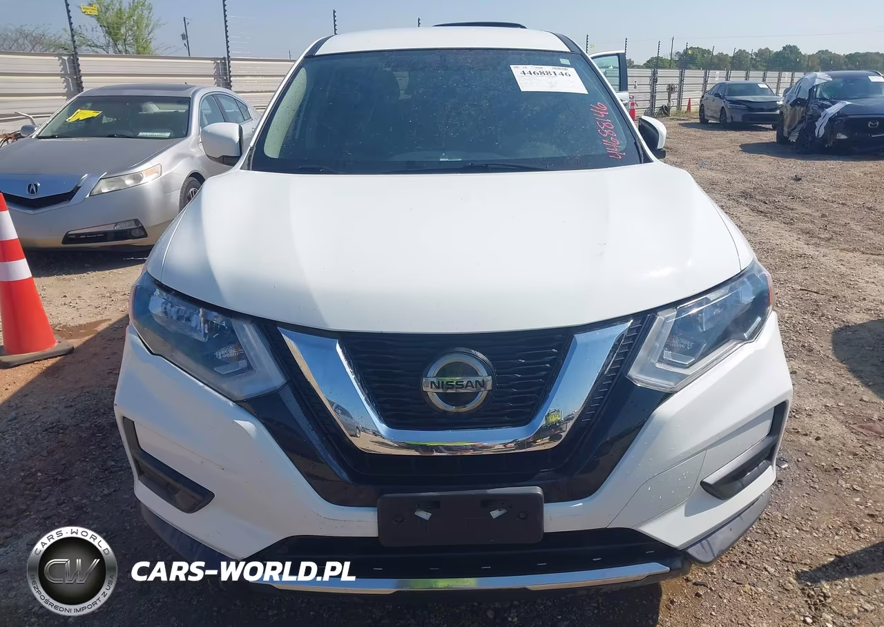 2018 Nissan Rogue S VIN:KNMAT2MT3JP559532 - 12