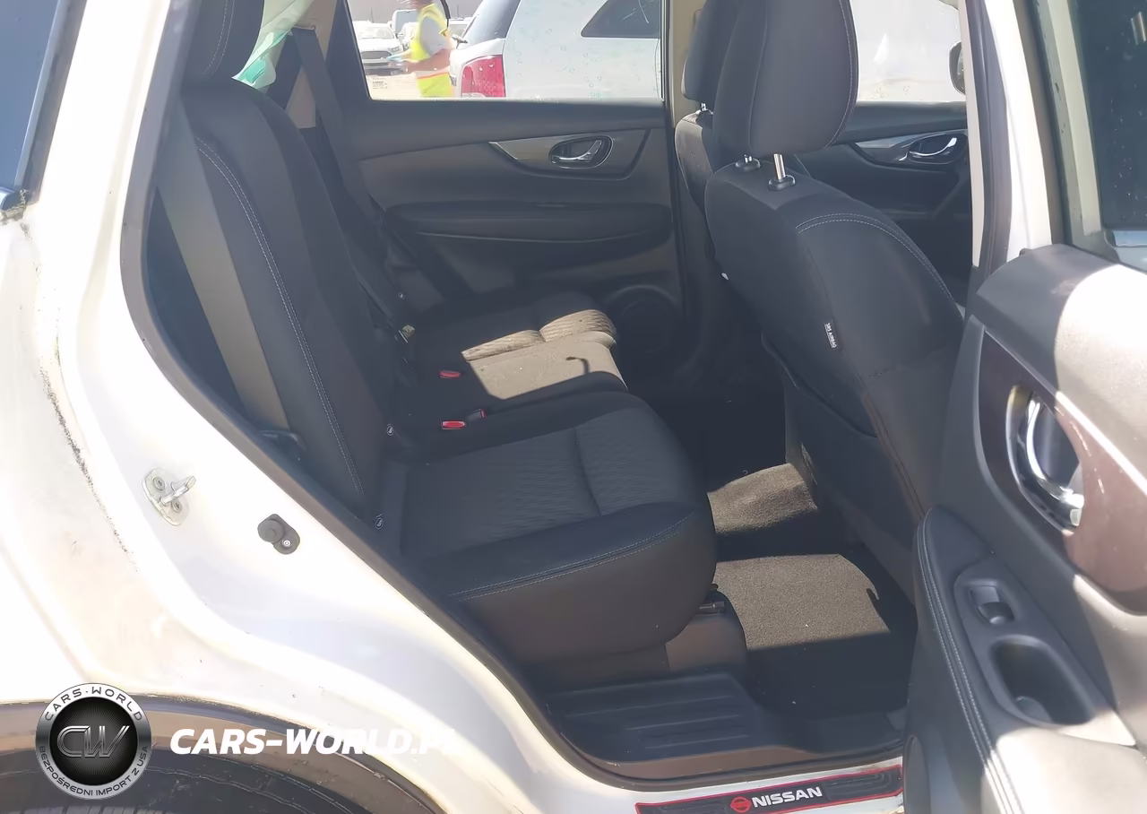2018 Nissan Rogue S VIN:KNMAT2MT3JP559532 - 8