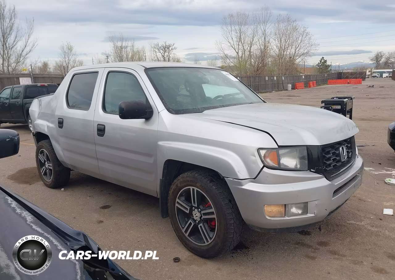 2014 Honda Ridgeline Sport VIN:5FPYK1F74EB011994 - 13