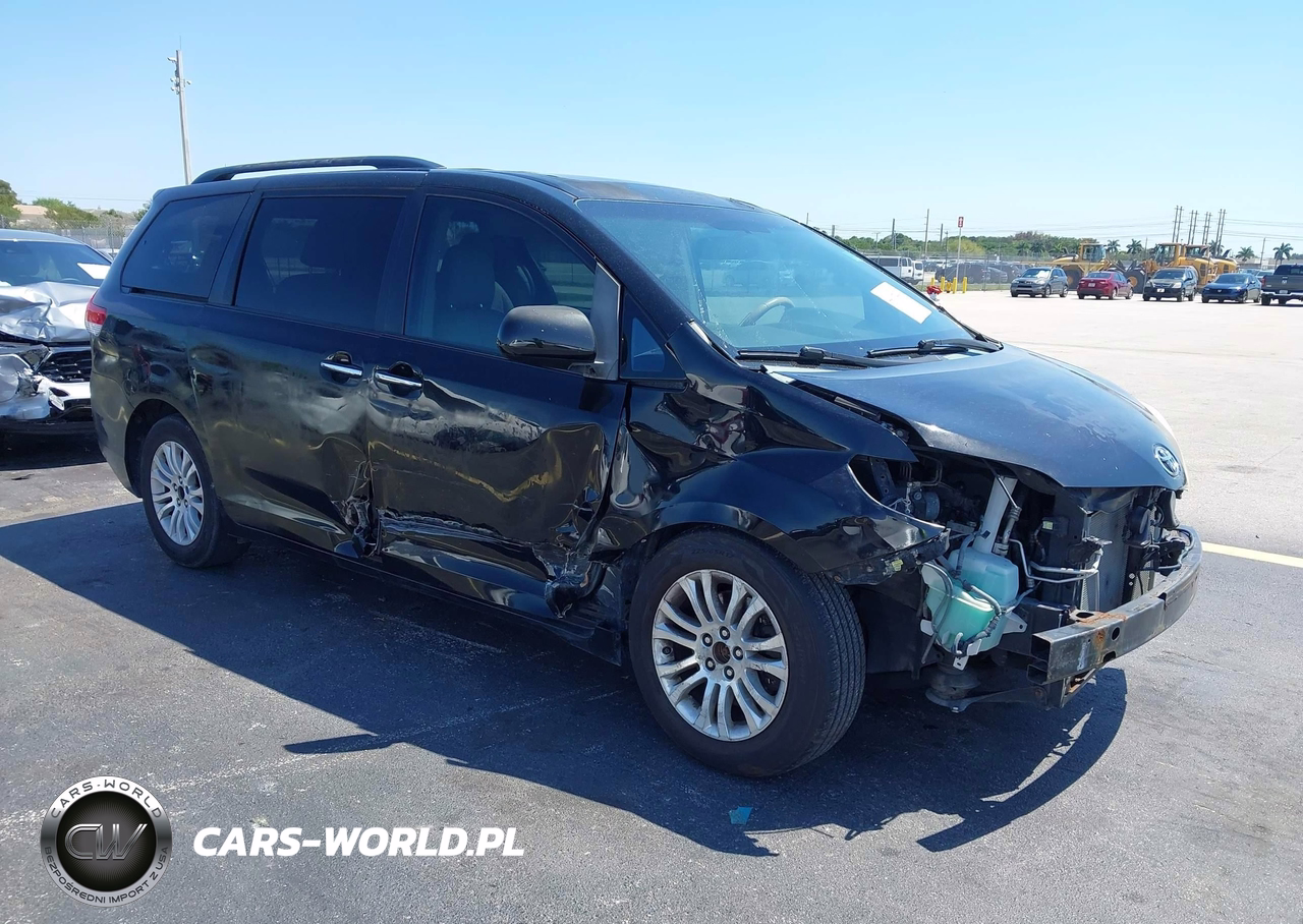 2012 Toyota Sienna Xle V6 8 Passenger