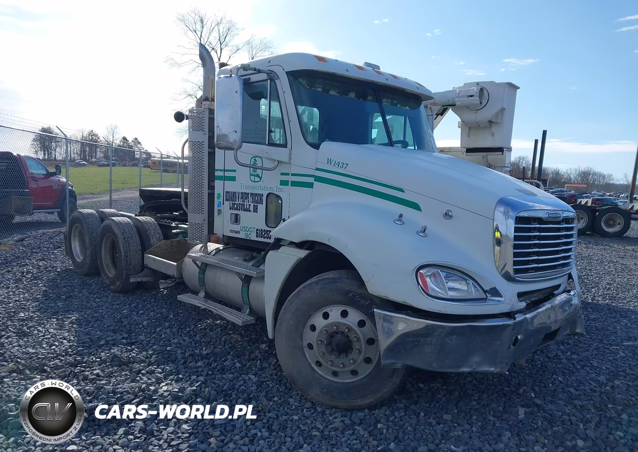 2011 Freightliner Conventional Columbia