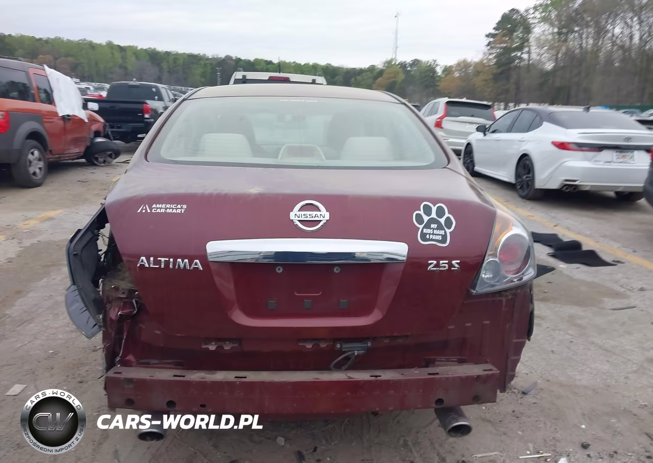2011 Nissan Altima 2.5 S VIN:1N4AL2AP0BN440556 - 16