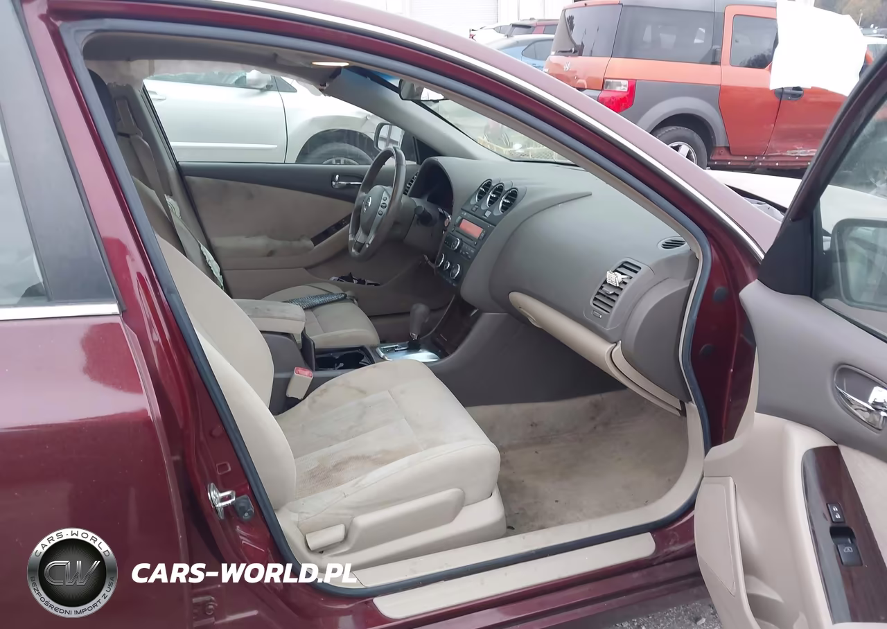 2011 Nissan Altima 2.5 S VIN:1N4AL2AP0BN440556 - 5