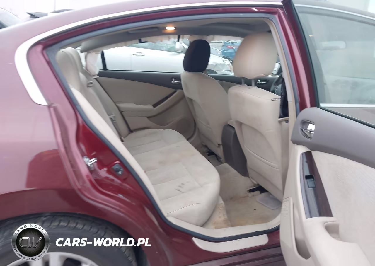 2011 Nissan Altima 2.5 S VIN:1N4AL2AP0BN440556 - 8