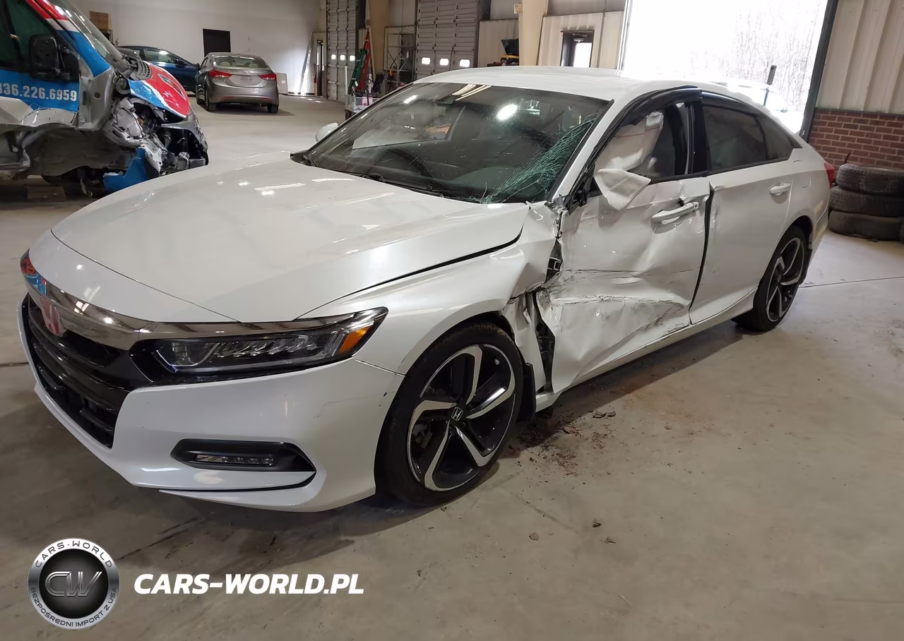 2019 Honda Accord Sport VIN:1HGCV1F33KA015337 - 2