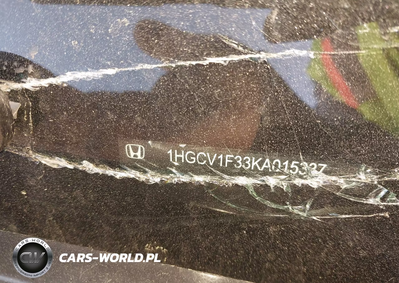 2019 Honda Accord Sport VIN:1HGCV1F33KA015337 - 9