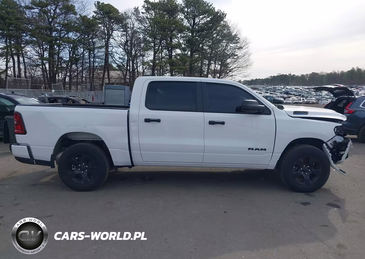 2025 Ram 1500 Tradesman 4X4 5'7 Box VIN:1C6RRFGG7SN678258 - 14