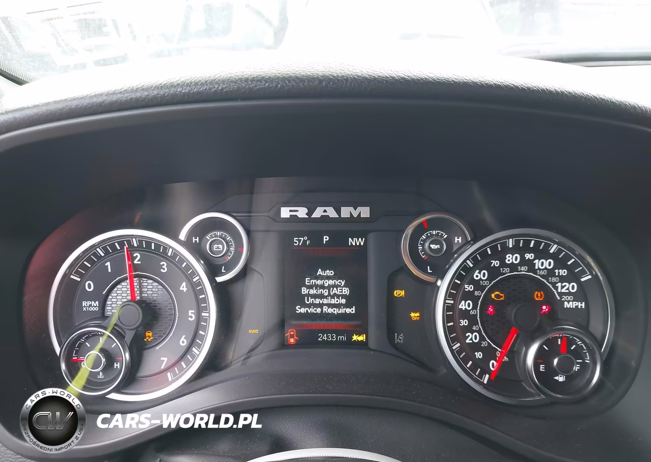 2025 Ram 1500 Tradesman 4X4 5'7 Box VIN:1C6RRFGG7SN678258 - 7