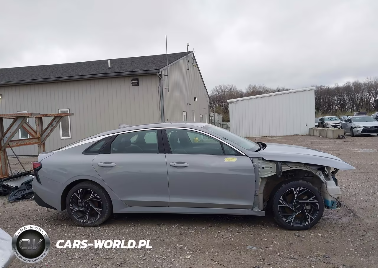 2025 Kia K5 Gt-Line VIN:KNAG64J7XS5376658 - 14