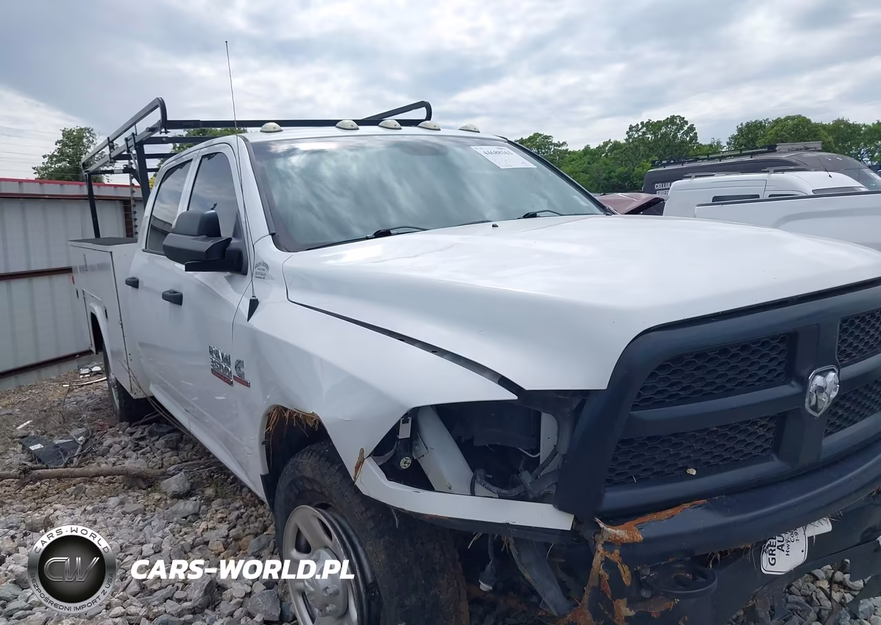 2017 Ram 3500 Chassis Tradesman-Slt-Laramie