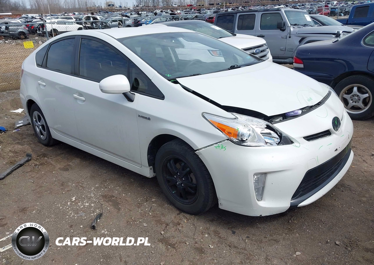 2015 Toyota Prius Three