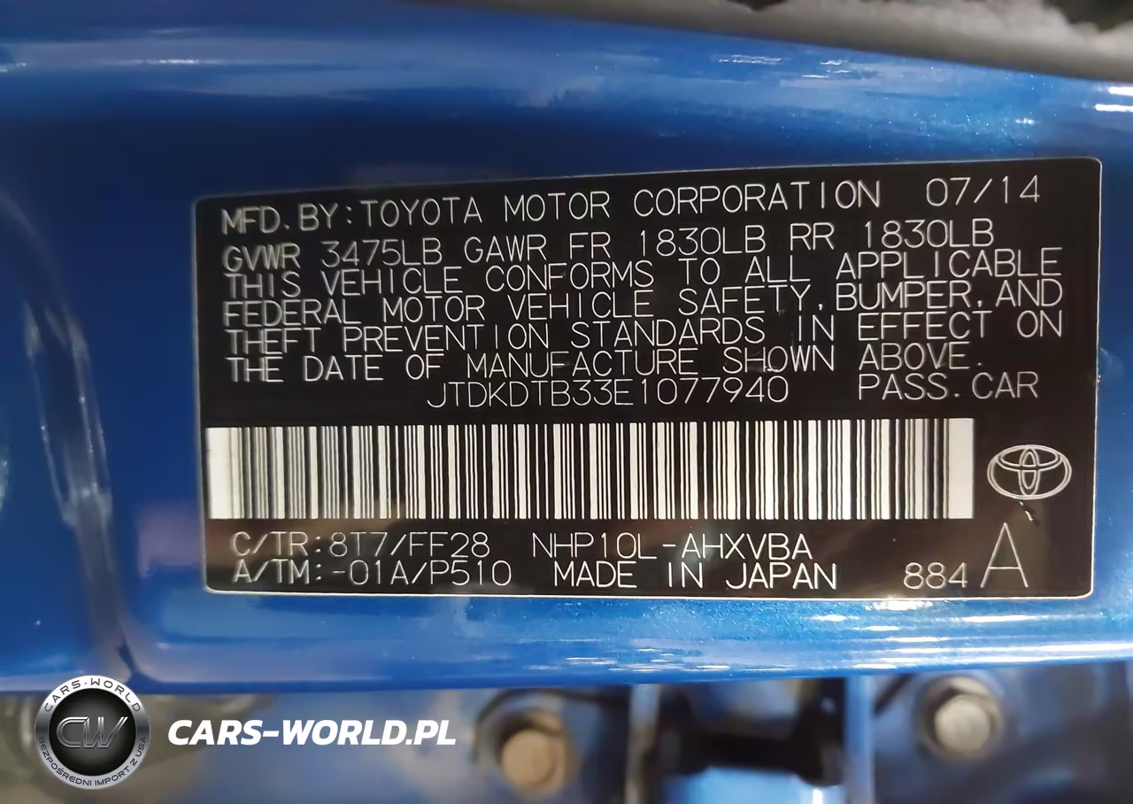 2014 Toyota Prius C Two VIN:JTDKDTB33E1077940 - 9
