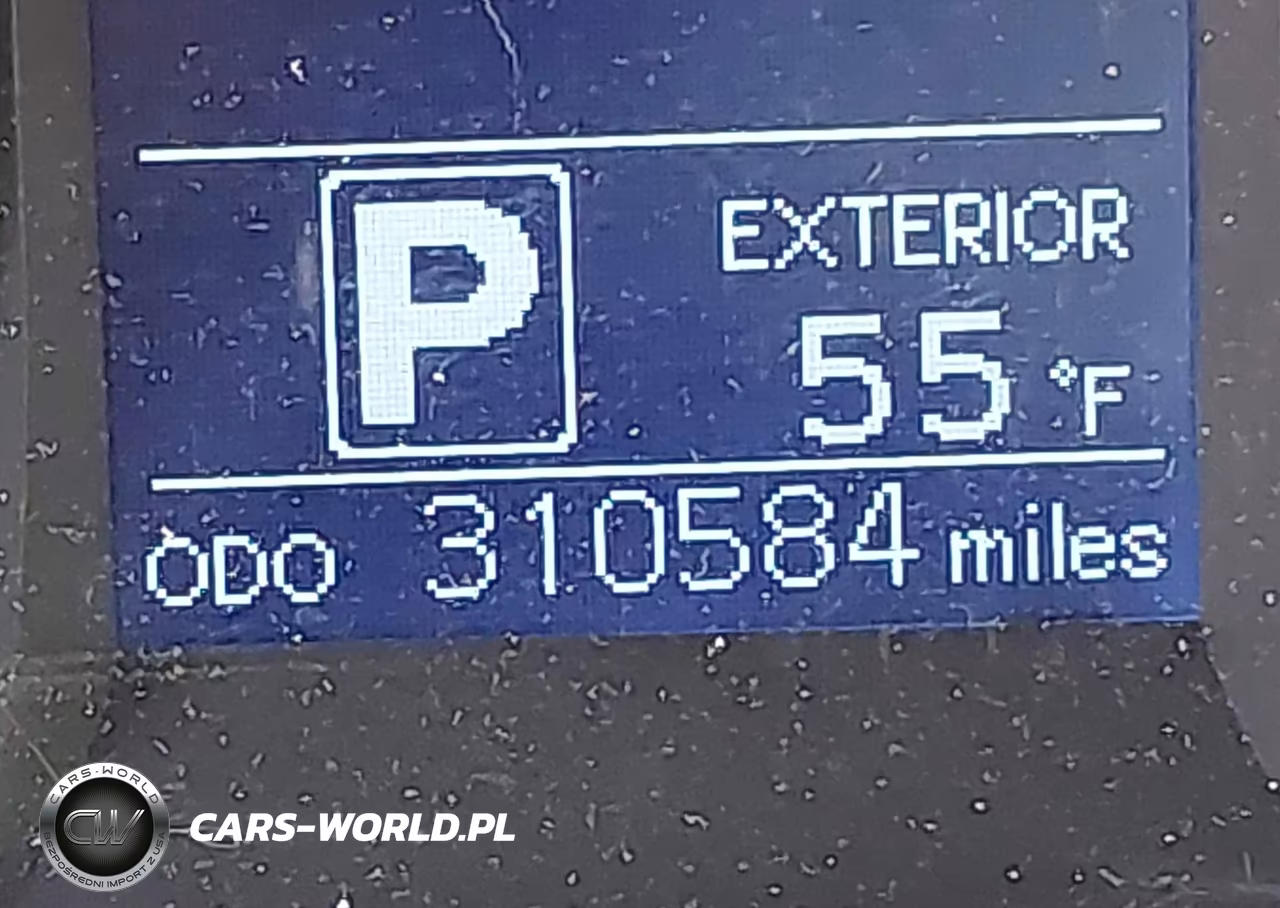 2015 Toyota Sienna L 7 Passenger VIN:5TDZK3DC2FS600838 - 15
