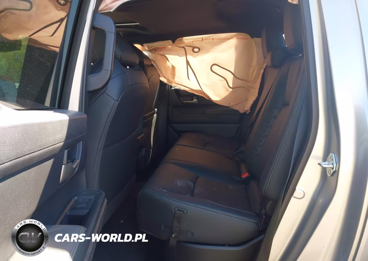 2025 Toyota Tacoma Limited VIN:3TYLB5JN5ST081967 - 8