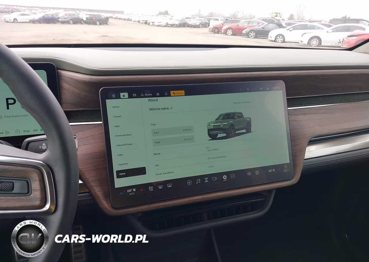 2022 Rivian R1T Launch Edition VIN:7FCTGAAL5NN004914 - 19