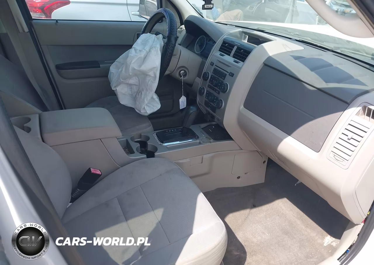 2011 Ford Escape Xlt VIN:1FMCU0D72BKC22910 - 5
